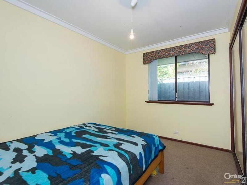 25 Jade Street, Mount Richon WA 6112