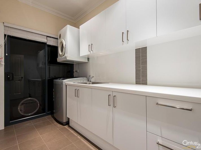 355 Wright Road, Piara Waters WA 6112