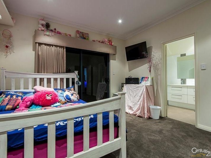 355 Wright Road, Piara Waters WA 6112