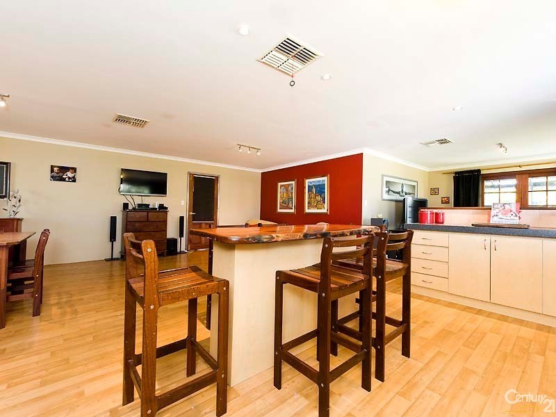 64 Gay Street, Huntingdale WA 6110