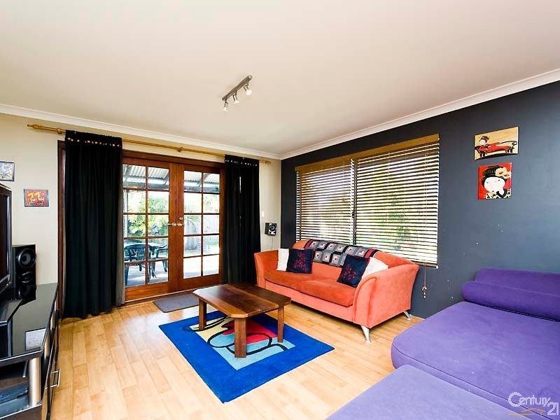 64 Gay Street, Huntingdale WA 6110