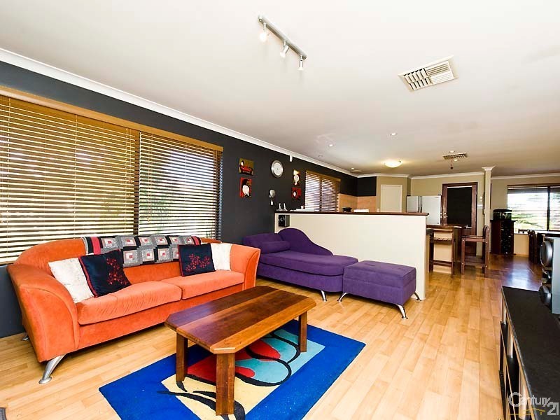 64 Gay Street, Huntingdale WA 6110