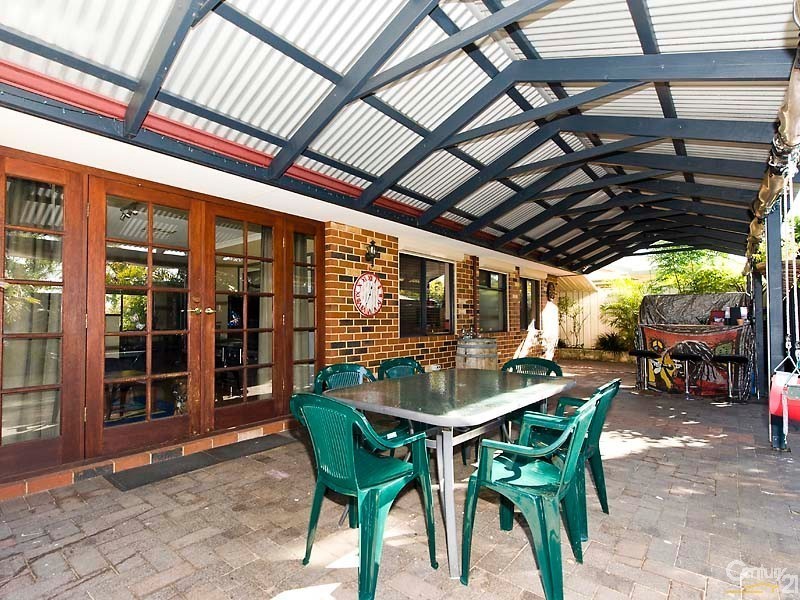 64 Gay Street, Huntingdale WA 6110