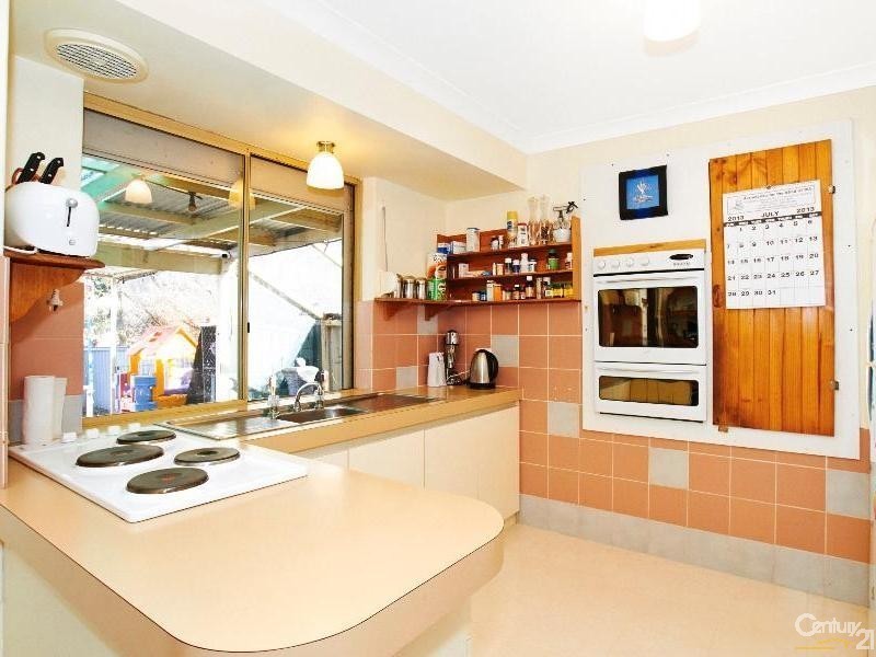 142 Elderberry Drive, South Lake WA 6164