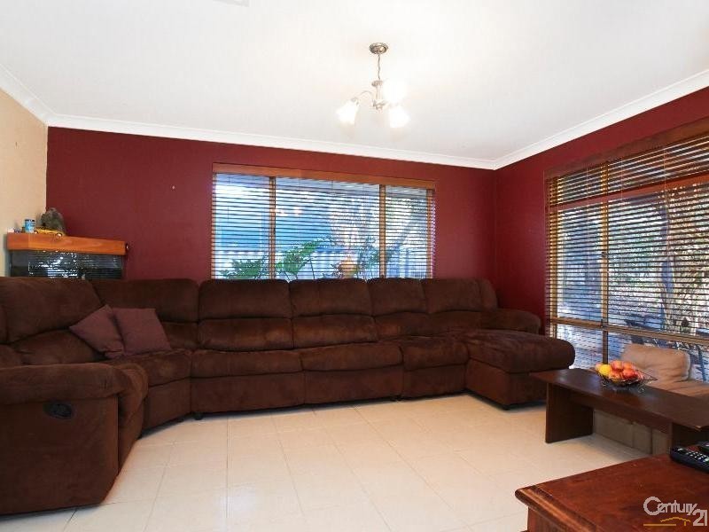 142 Elderberry Drive, South Lake WA 6164