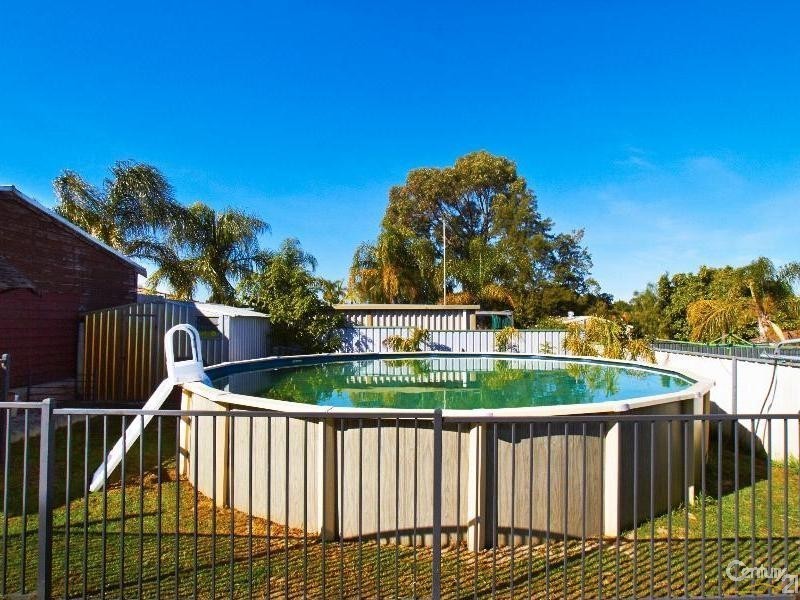 142 Elderberry Drive, South Lake WA 6164