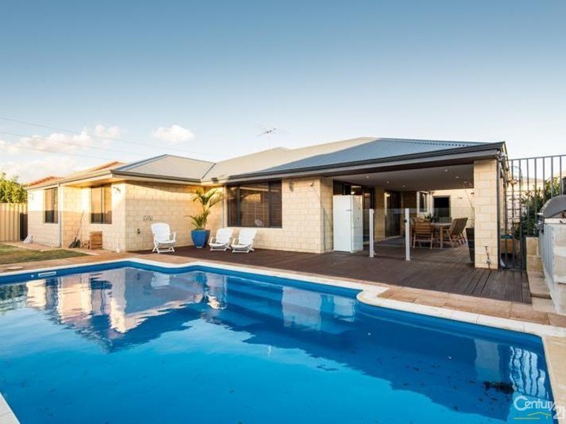 3 Katrine Parade, Canning Vale WA 6155