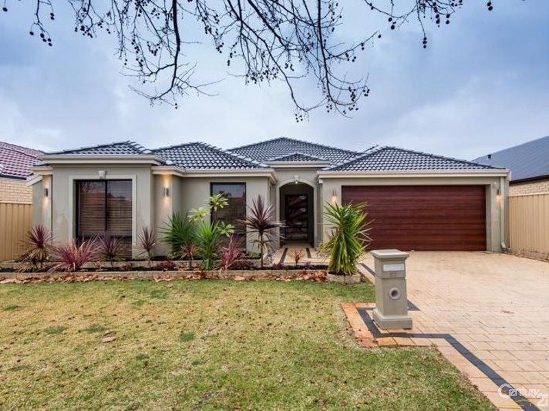 57 Towncentre Drive, Thornlie WA 6108