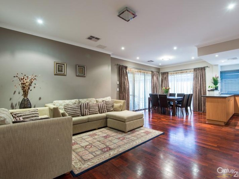 57 Towncentre Drive, Thornlie WA 6108