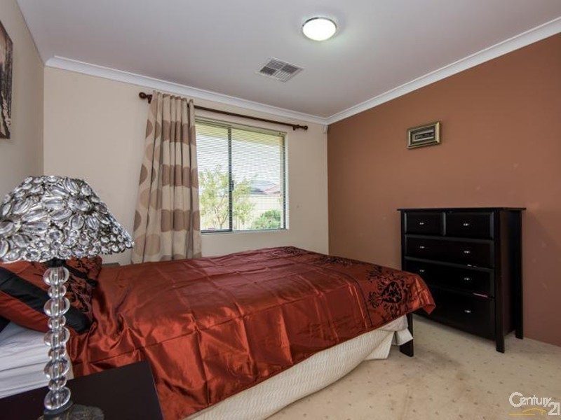 57 Towncentre Drive, Thornlie WA 6108