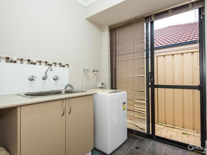 57 Towncentre Drive, Thornlie WA 6108