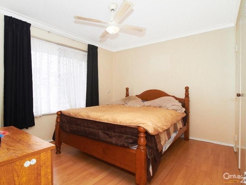 7 Rushbrook Way, Thornlie WA 6108