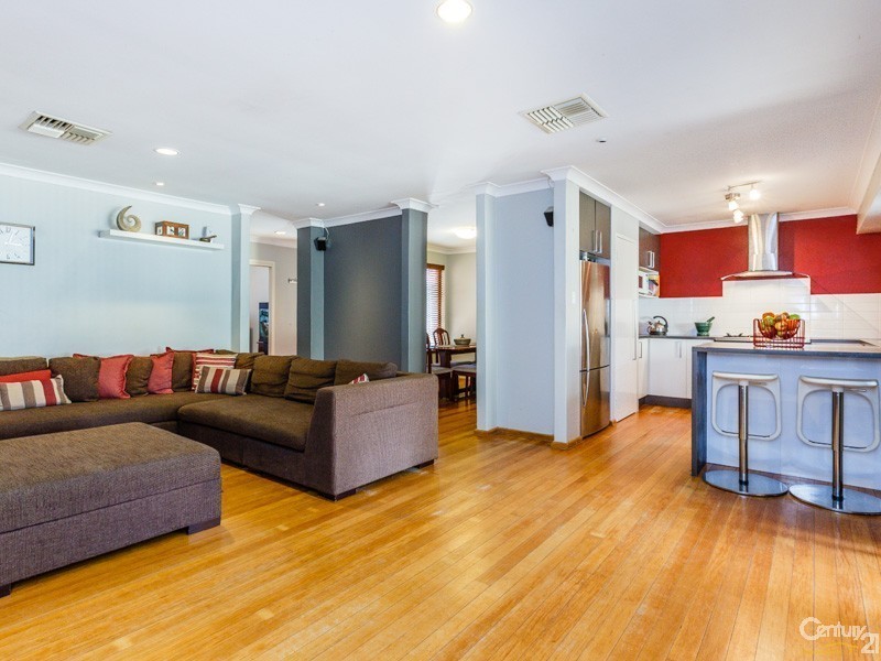 9 Hillegine Court, Gosnells WA 6110