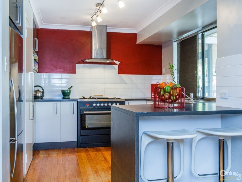 9 Hillegine Court, Gosnells WA 6110