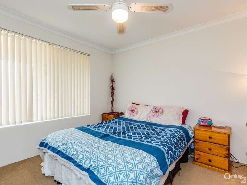 18/11 Elvire Street, Viveash WA 6056