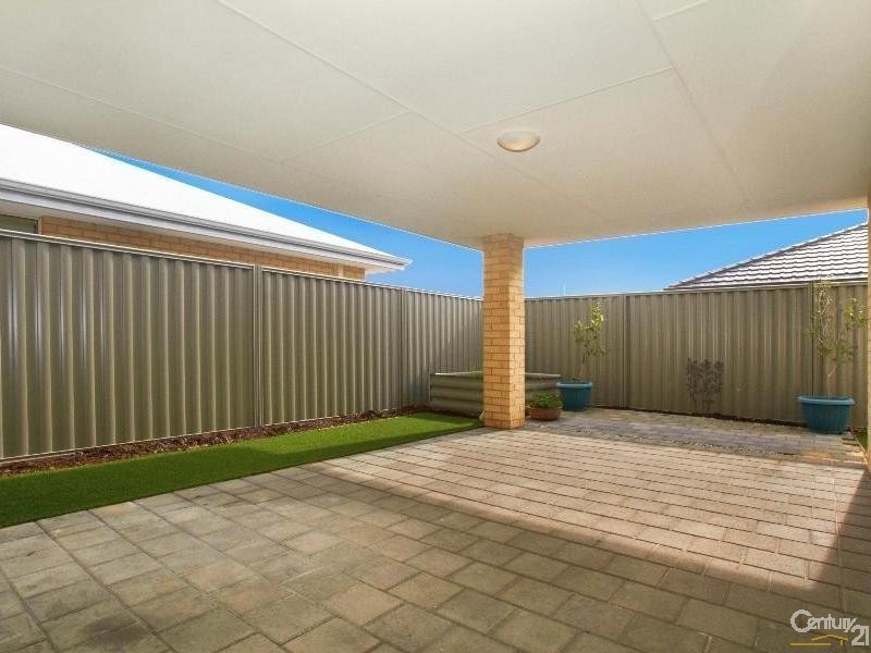 40 Rockefeller Way, Harrisdale WA 6112