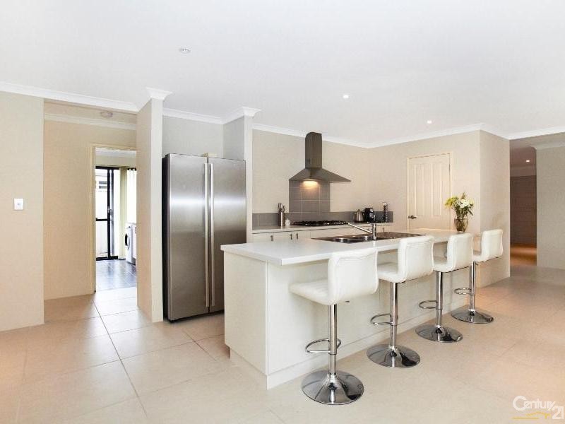 40 Rockefeller Way, Harrisdale WA 6112