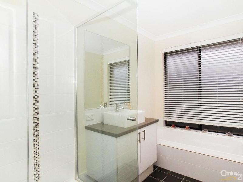 40 Rockefeller Way, Harrisdale WA 6112