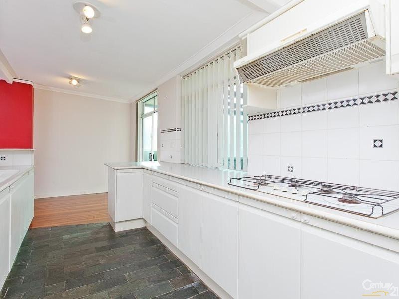 14 Montrose Street, Lynwood WA 6147