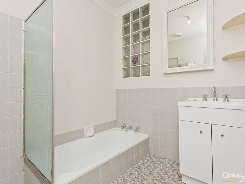 14 Montrose Street, Lynwood WA 6147