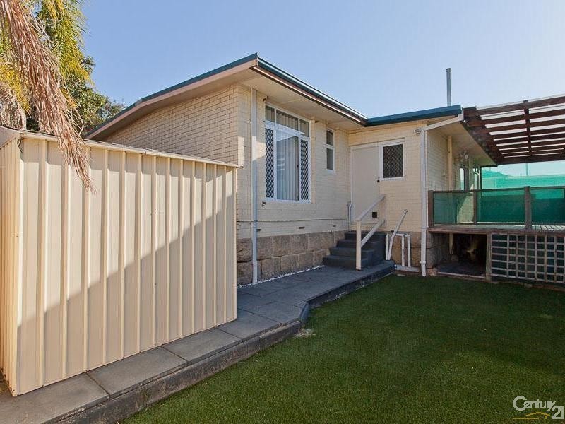 14 Montrose Street, Lynwood WA 6147