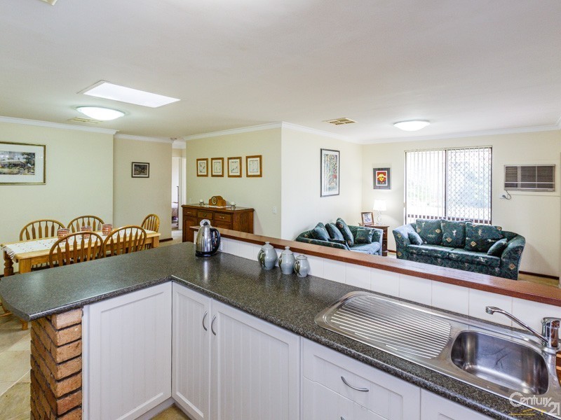 8 Dane Place, Willetton WA 6155