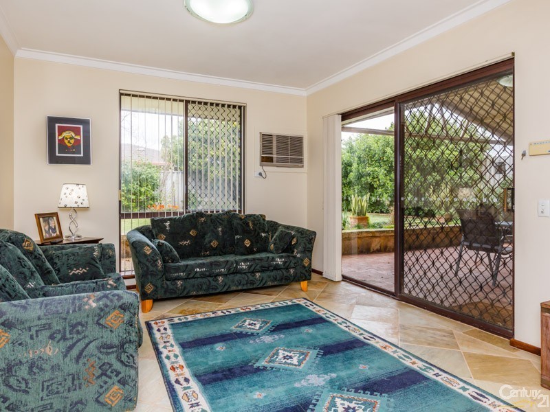 8 Dane Place, Willetton WA 6155