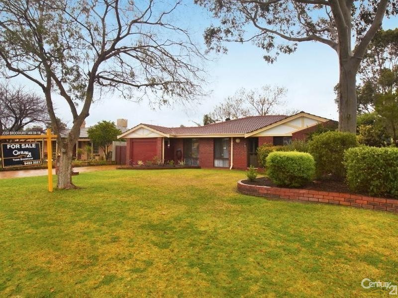 29 Lakesend Road, Thornlie WA 6108