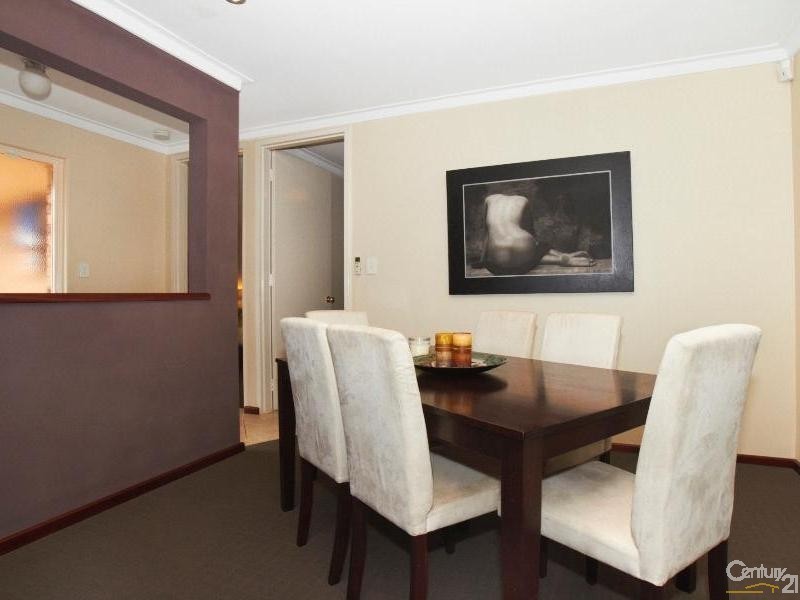 14 Lawrence Street, Gosnells WA 6110
