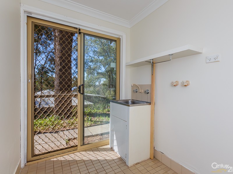 27 Hall Road, Roleystone WA 6111