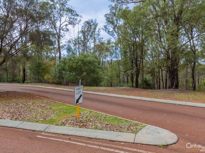 10 Mount Dale View, Roleystone WA 6111