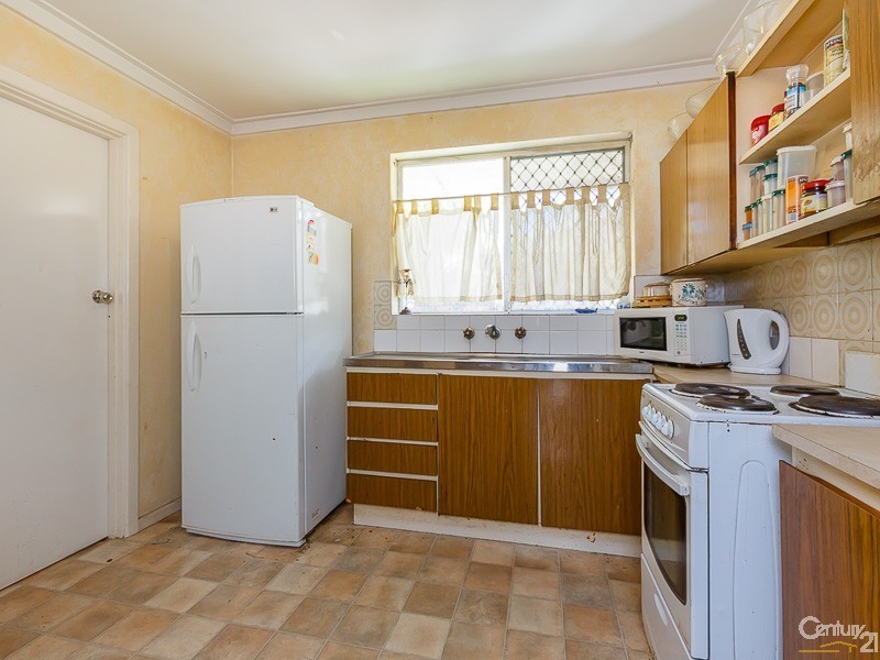 6 Chiddington Street, Beckenham WA 6107