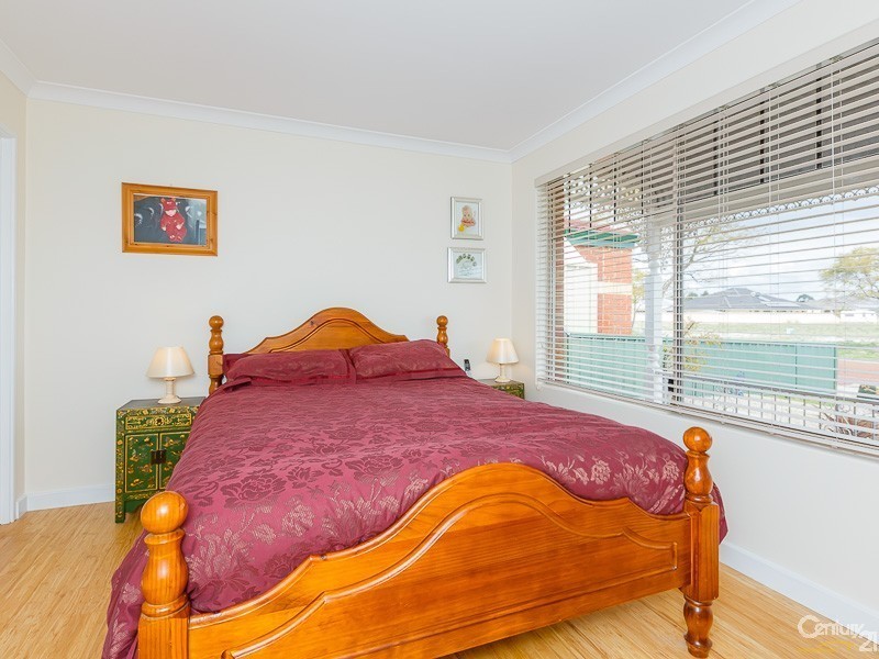 55 Fairfield Gardens, Canning Vale WA 6155
