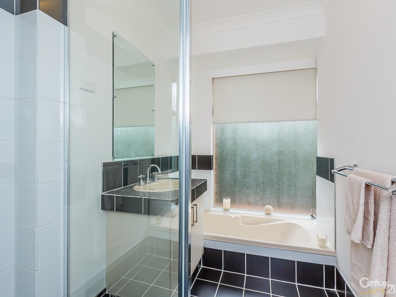 55 Fairfield Gardens, Canning Vale WA 6155