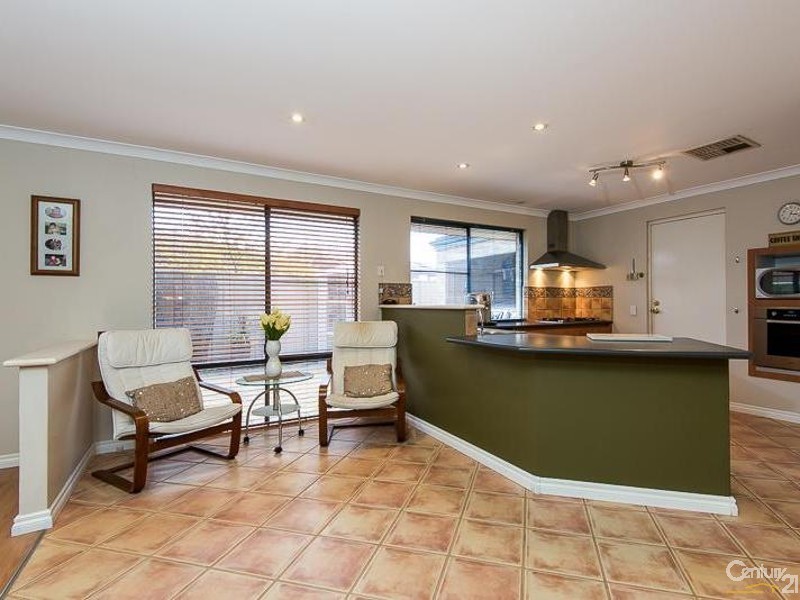 59 Goodwood Way, Canning Vale WA 6155