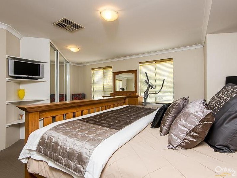 59 Goodwood Way, Canning Vale WA 6155