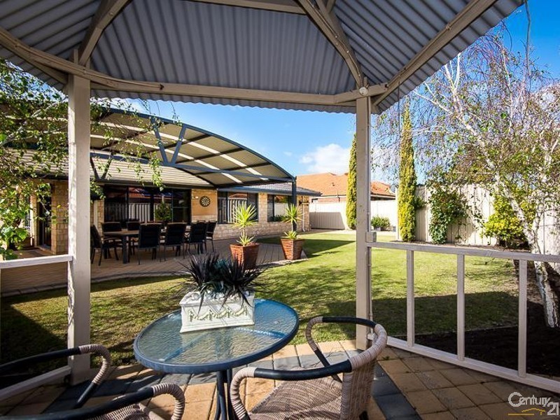 59 Goodwood Way, Canning Vale WA 6155