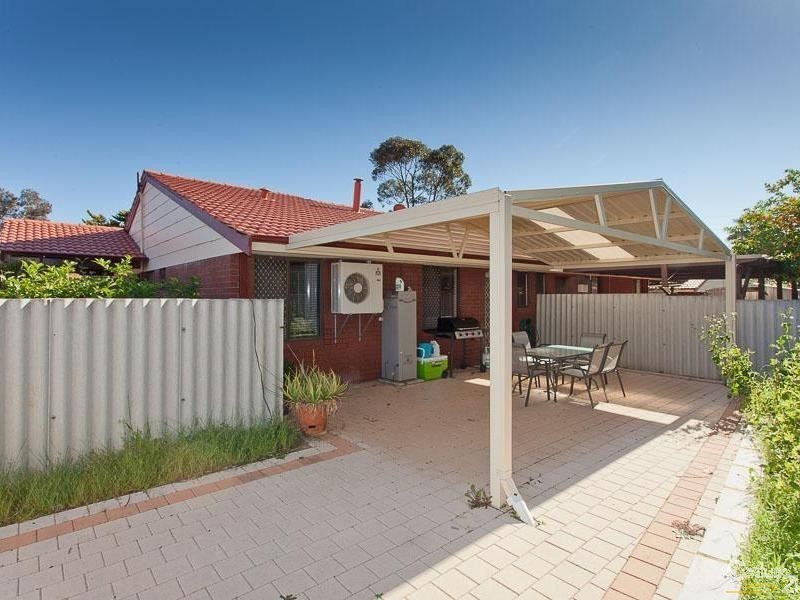10/7 Menzies Place, Thornlie WA 6108