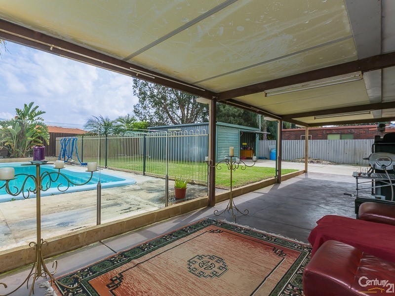 217 Nicholson Road, Lynwood WA 6147