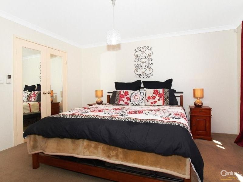 55 Towncentre Drive, Thornlie WA 6108