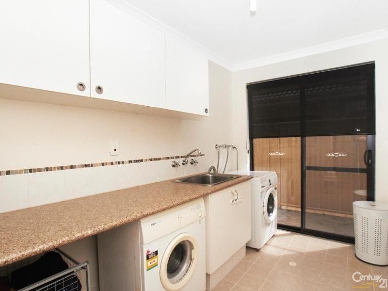 55 Towncentre Drive, Thornlie WA 6108