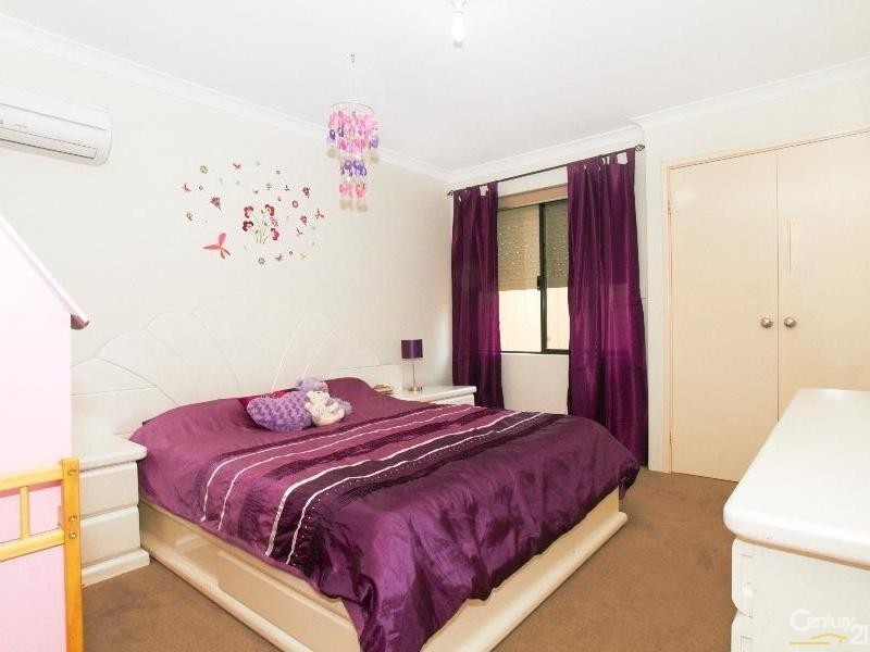 55 Towncentre Drive, Thornlie WA 6108