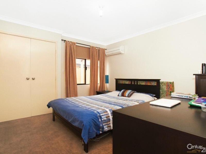 55 Towncentre Drive, Thornlie WA 6108