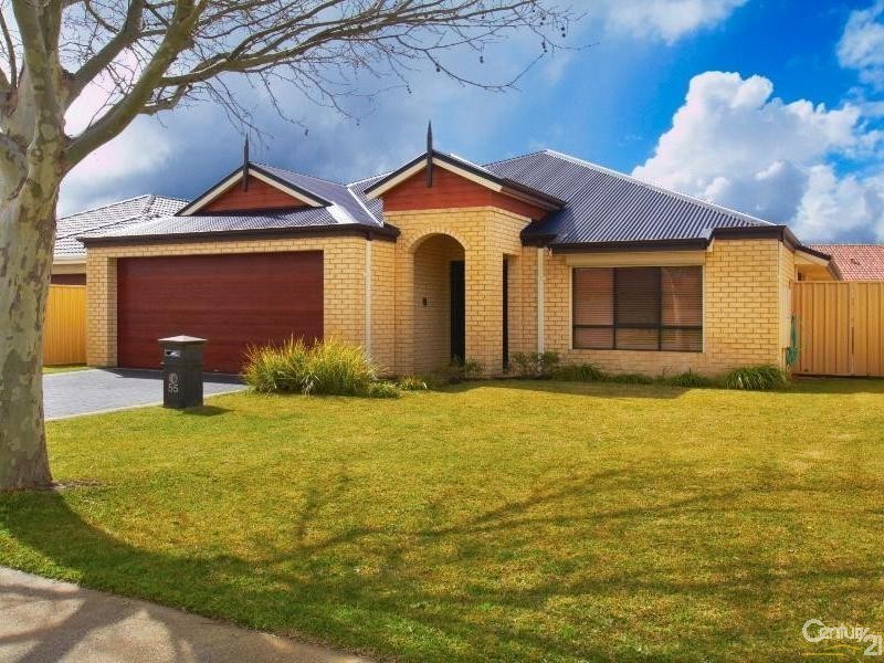 55 Towncentre Drive, Thornlie WA 6108