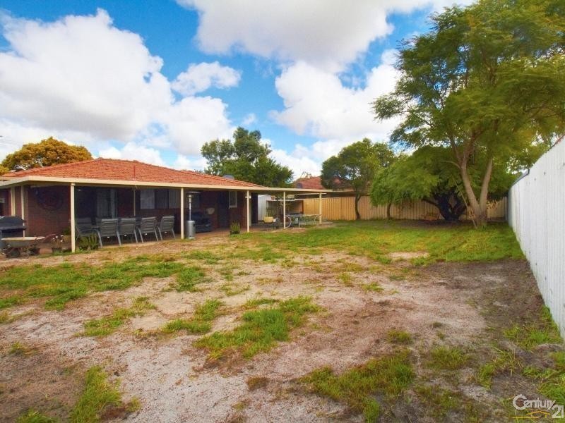 16 Kellerman Way, Gosnells WA 6110