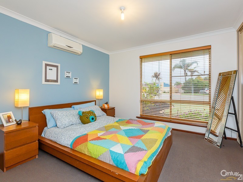 9 Javanica Court, Warnbro WA 6169