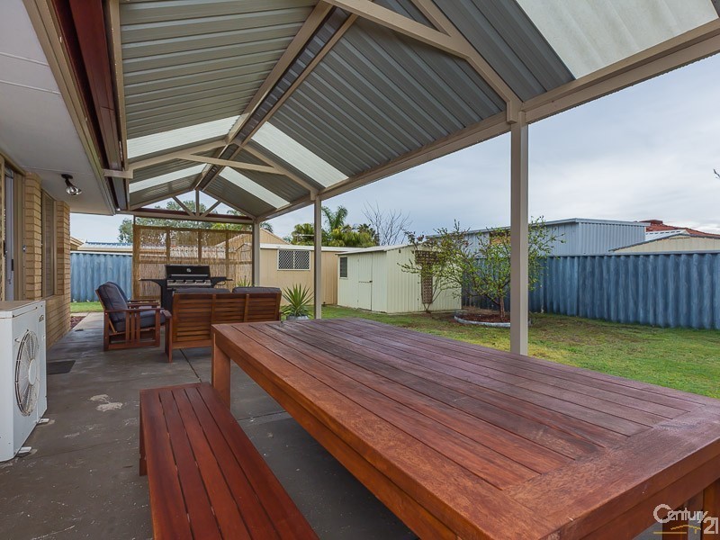 9 Javanica Court, Warnbro WA 6169