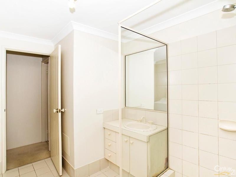 20/20 Gochean Avenue, Bentley WA 6102