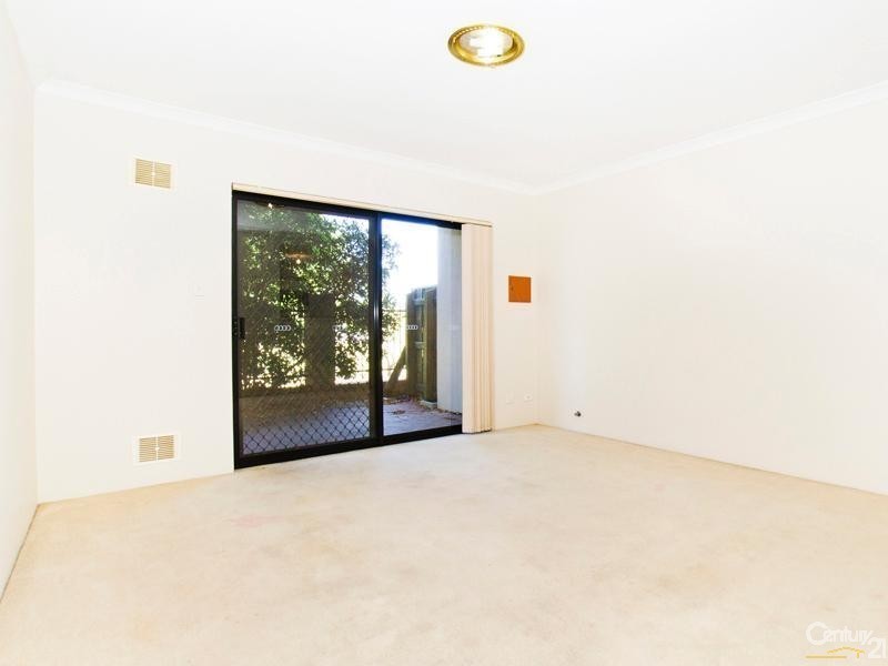 20/20 Gochean Avenue, Bentley WA 6102