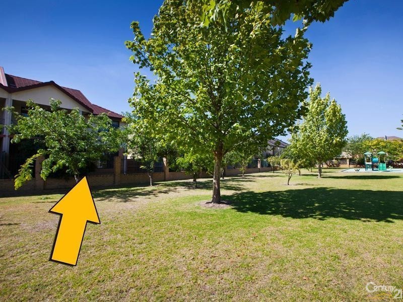 20/20 Gochean Avenue, Bentley WA 6102